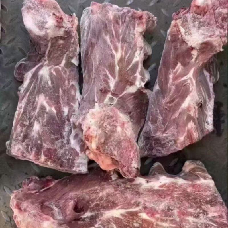 满肉牛脖骨