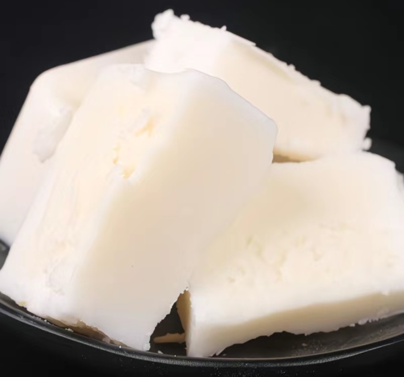 火锅牛油,厂家直销，整件30斤,量大可以定制。支持贴牌。