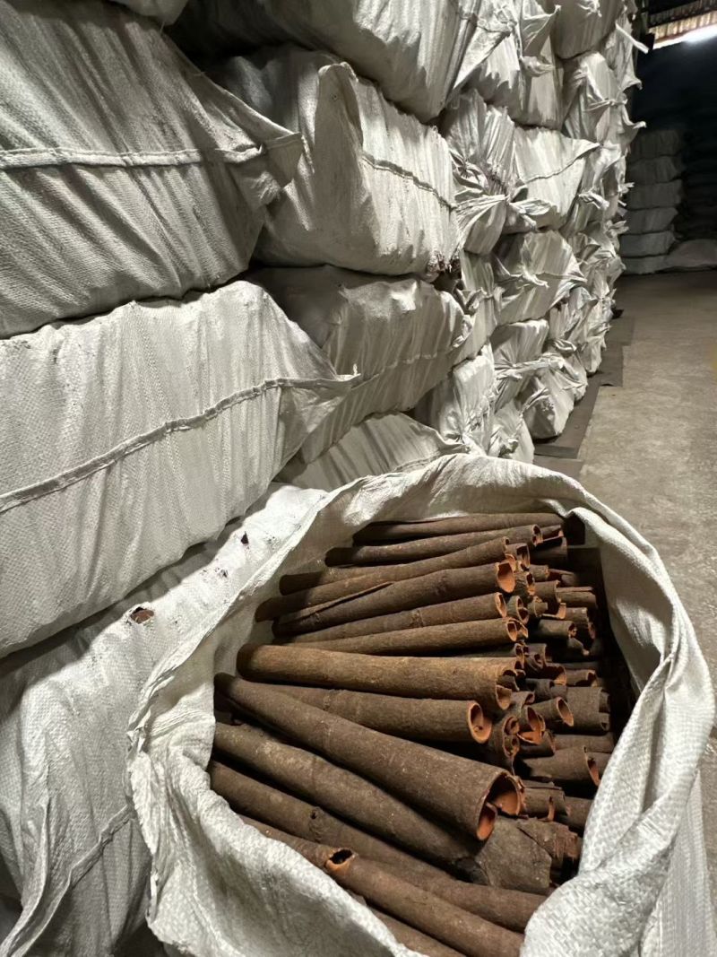 刮皮桂通黑桂皮桂碎，产地直供，工厂商超电商量大谈价