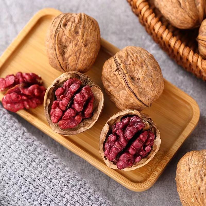 云南红衣核桃薄壳纸皮红皮核桃稀有核桃新鲜坚果零食批发原味