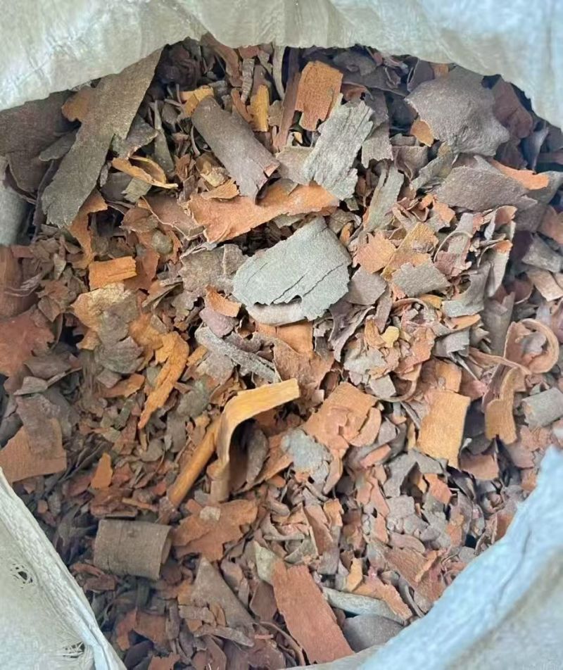 刮皮桂通黑桂皮桂碎，产地直供，工厂商超电商量大谈价