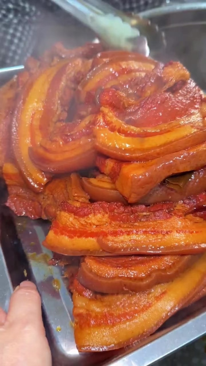 批发原切把子肉，质量好价格低纯五花肉切的口感好