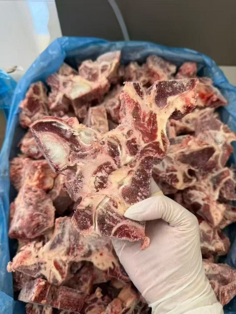 牛牛脊骨切块