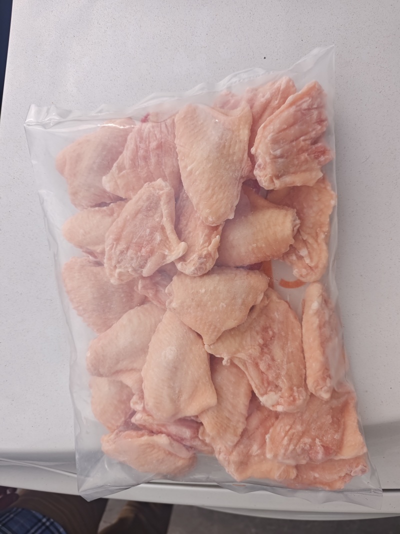 精品单冻鸡翅中一级原料制作包装精美诚招全国代理商