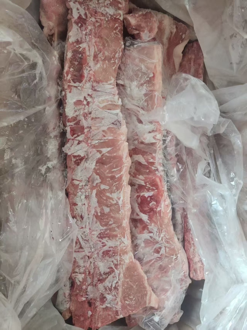 猪龙骨，价格美丽，带肉率高，证件齐全一件起发，日期新鲜