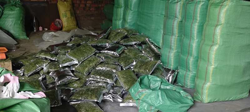 烘干提摩西草燕提