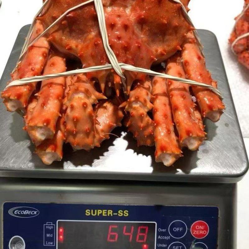 帝王蟹，熟冻帝王蟹全国批发，量大包邮