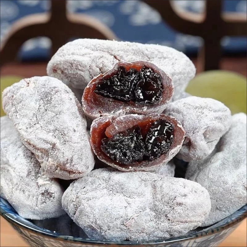 青梅抱葡萄一件代发爆浆梅子梅话梅蜜饯休闲果干零食青梅抱