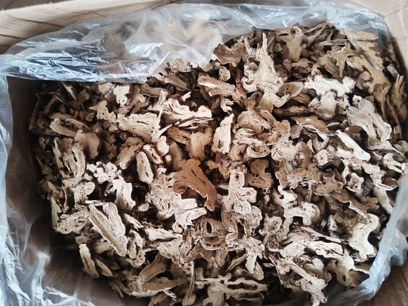 白术无硫，有各种规格量大从优，欢迎新老客户前来购买。