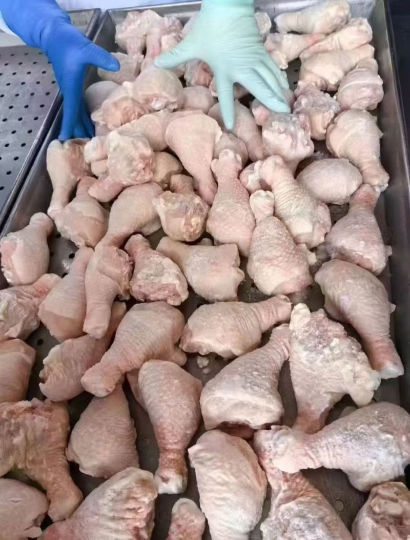 150琵琶腿，肉质带劲膜，增加鸡肉口感，适合做卤鸡腿