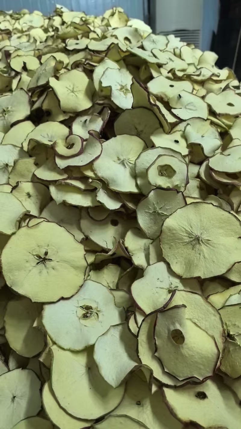 河北邢台苹果干大量上市，欢迎选购。量大从优，发货迅速。。