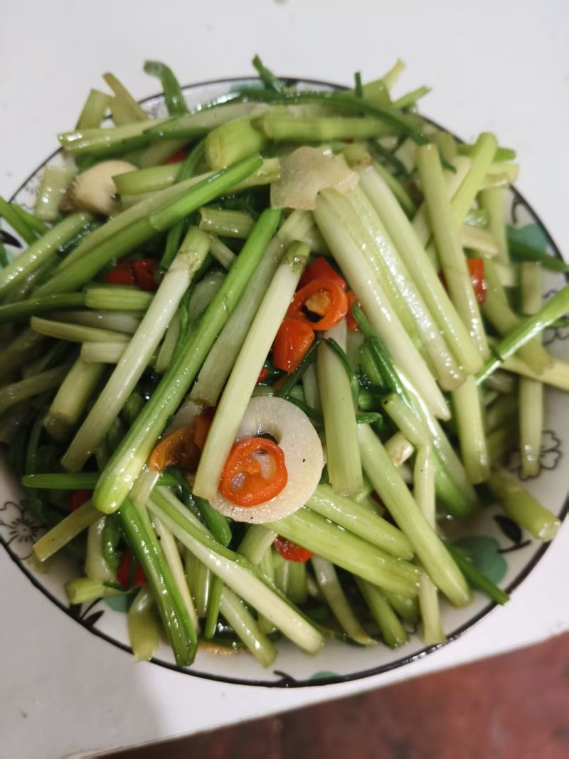 叶菜类/芹菜/水芹/江苏宿迁产地直供对接批发代收代卖