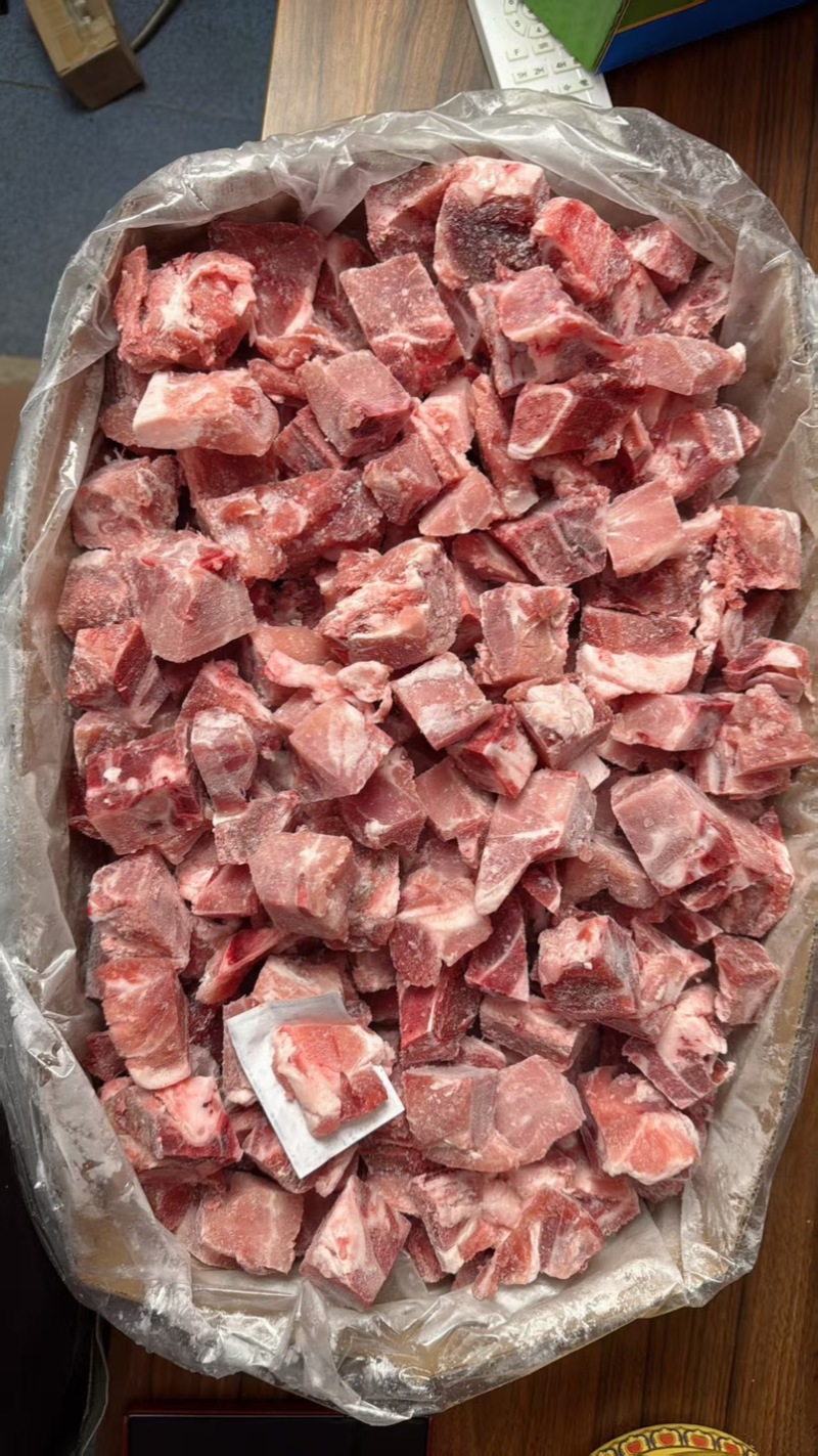 排骨粒，一件20斤，纯干货，可以红烧，糖醋，快餐食堂用