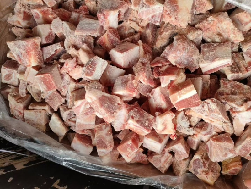 排骨粒，一件20斤，纯干货，可以红烧，糖醋，快餐食堂用