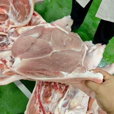 后上肉带皮五花