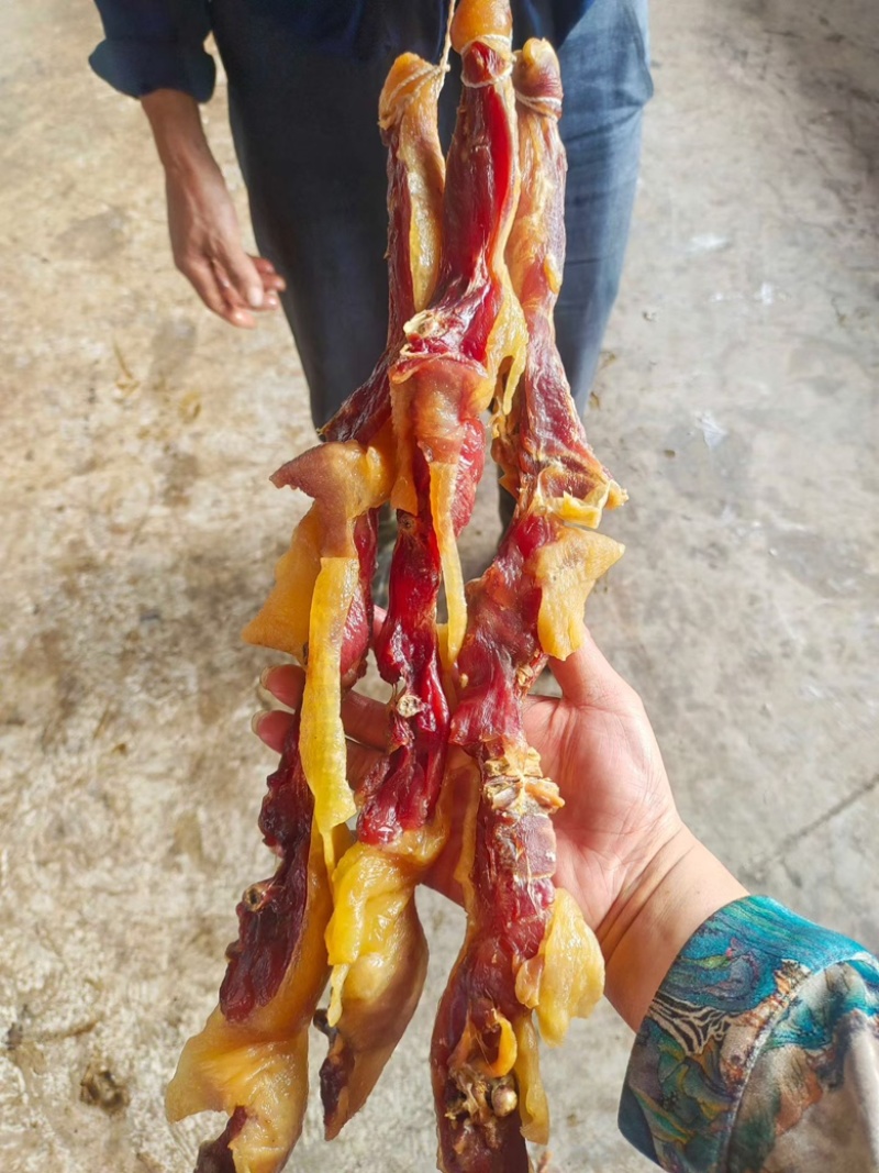 风干腊鸡条地摊展会腊鸡条风干