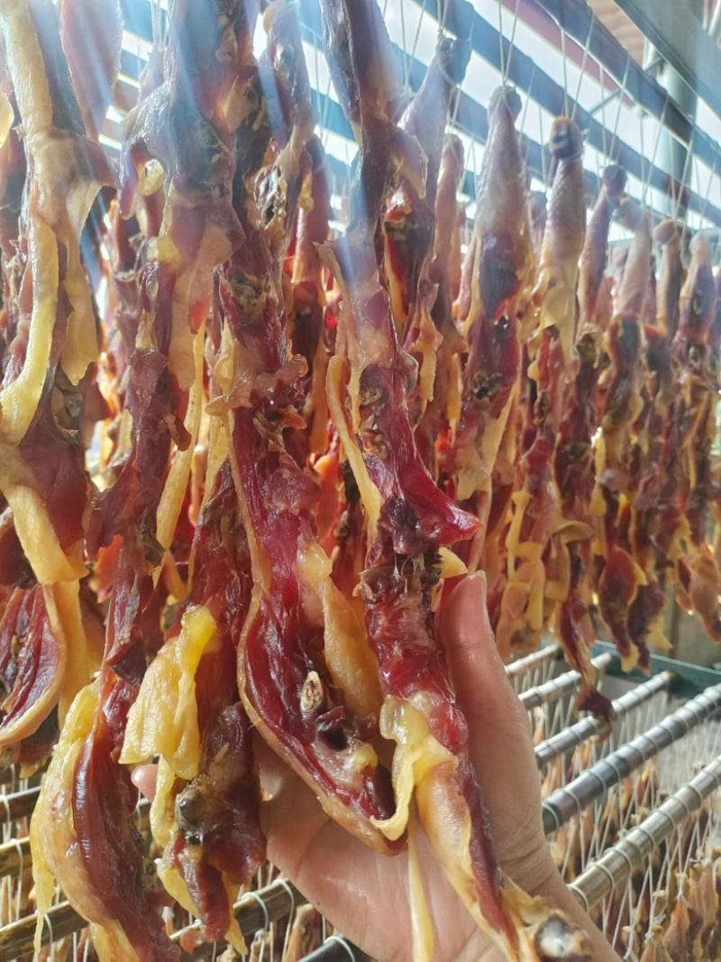 风干腊鸡条地摊展会腊鸡条风干