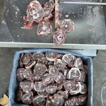诚信商家，羊脖切片，价格何时，欢迎联系，一手货