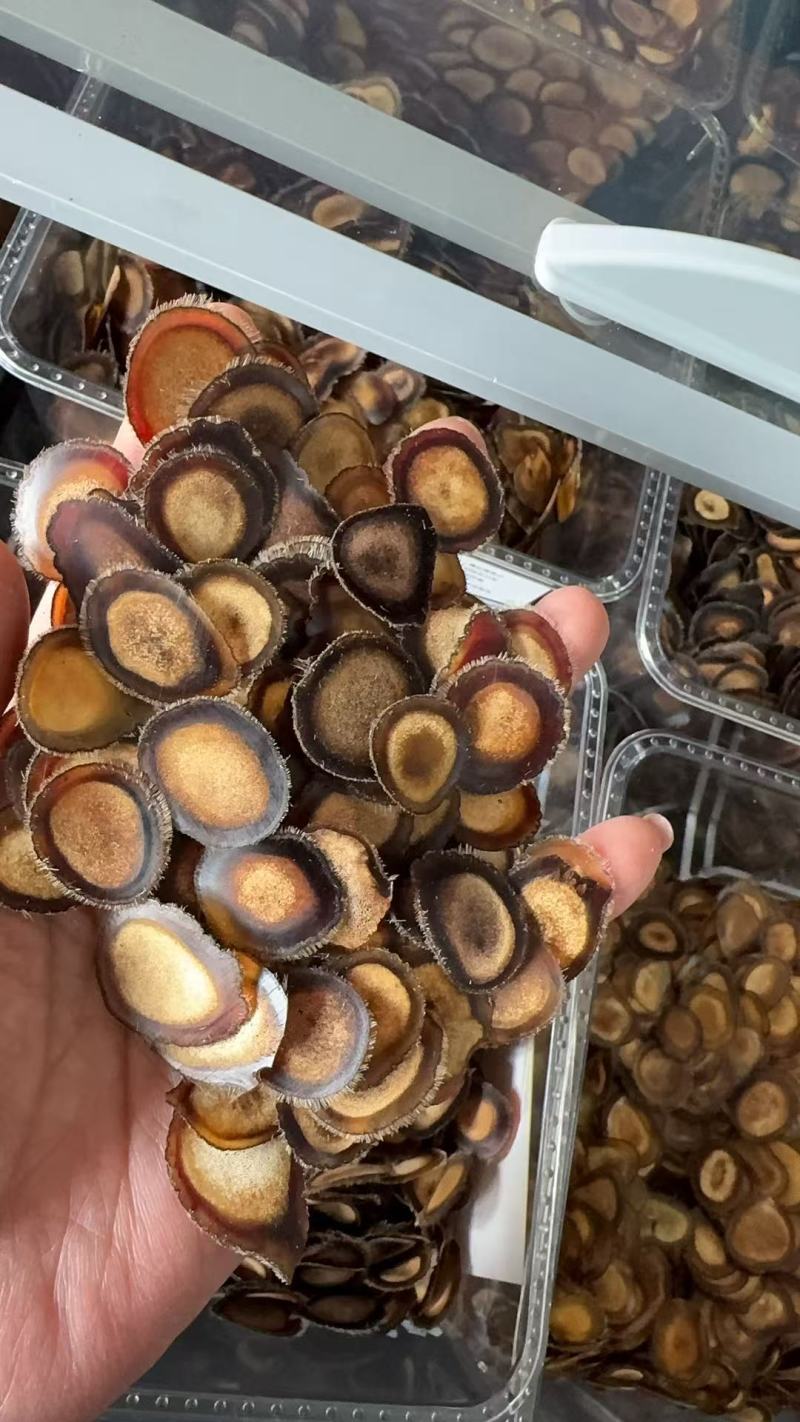 长白山本地全腊片，半腊片，白粉片，红粉片
