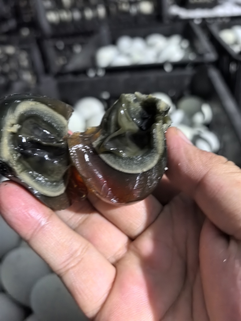 松花皮蛋流动性生意赶集早市全包泥半包你量大优惠
