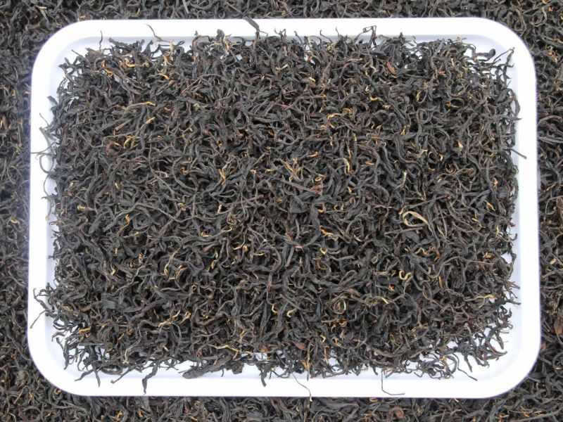 红乌龙，**好茶口感层次很丰富，甘、香、醇、厚、顺！