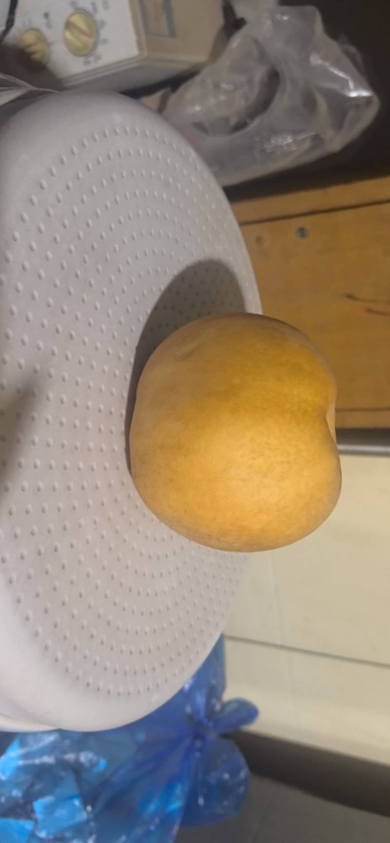 晚秋黄梨