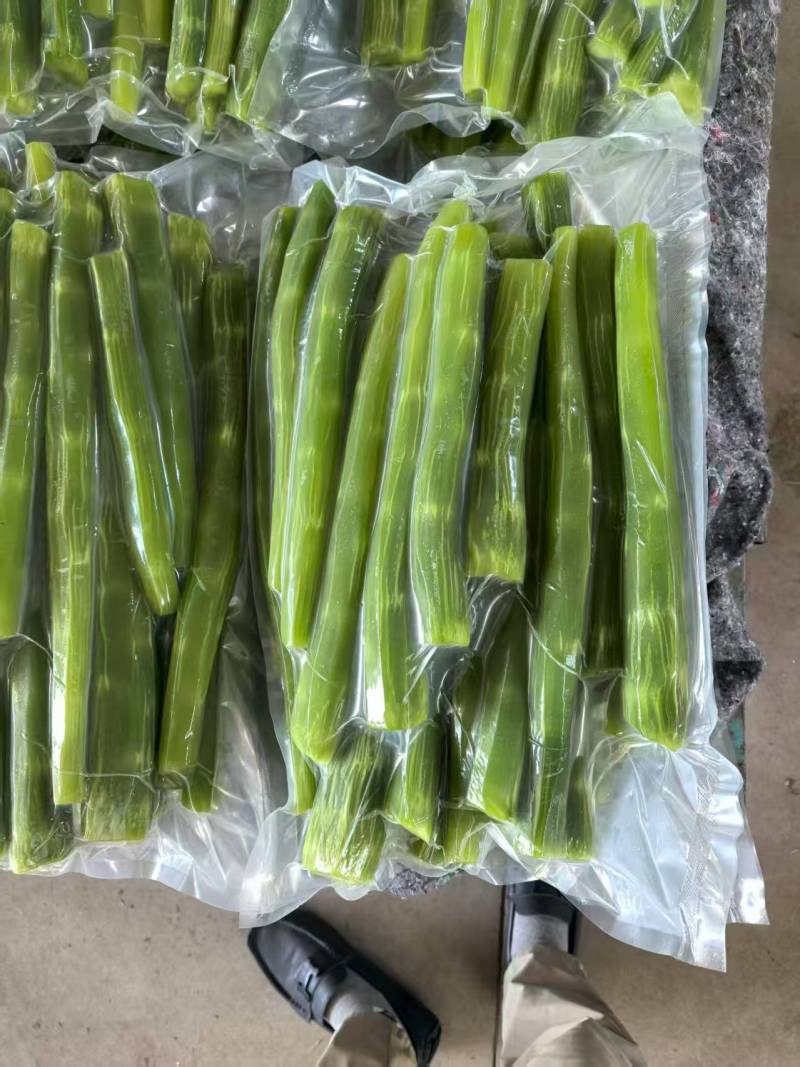 红叶莴苣肉青绿的真空包装没有空心精品欢迎新老客户咨询