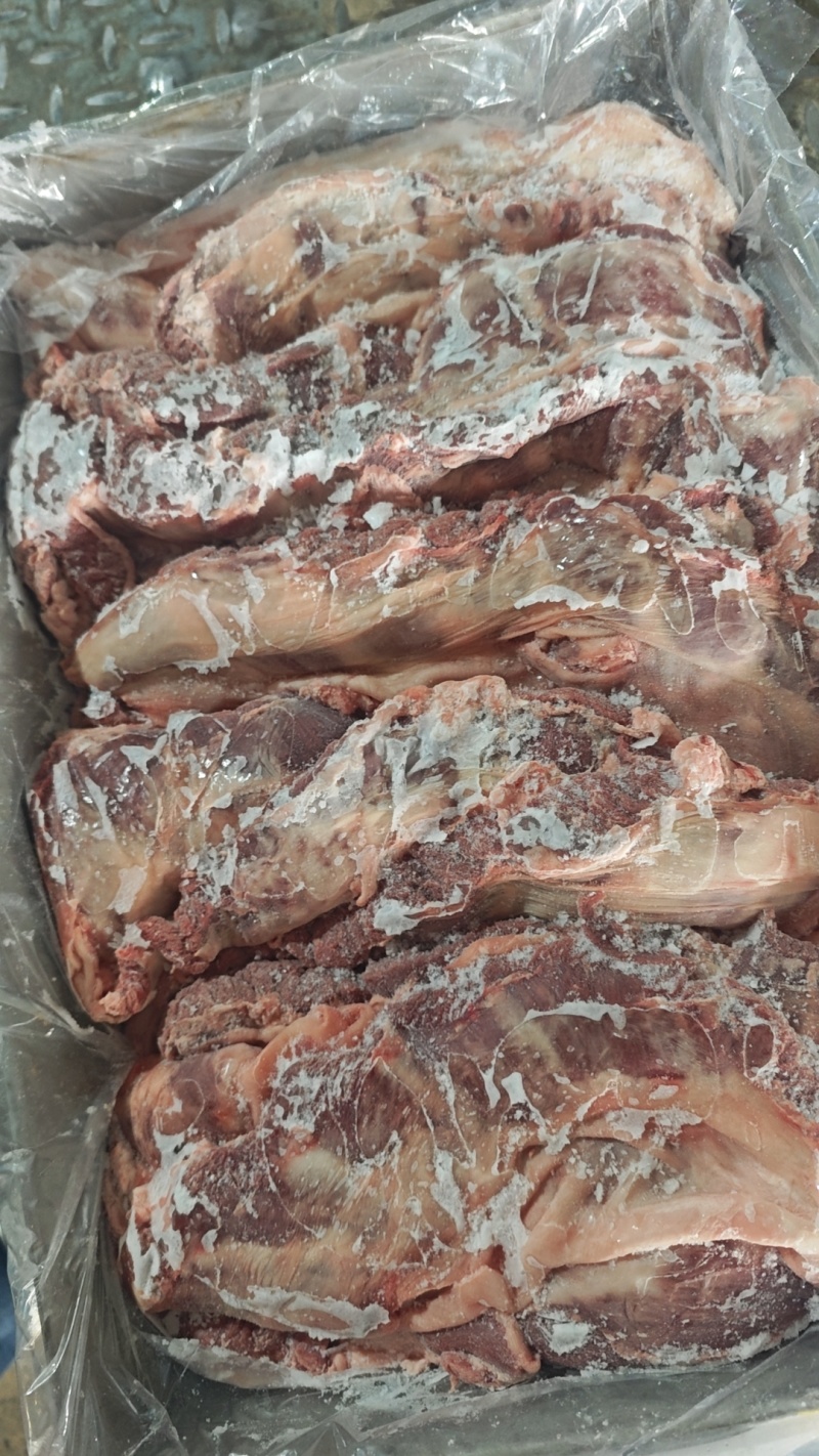 母猪连肝肉，精修新货，常年生产，供应稳定，品质保证