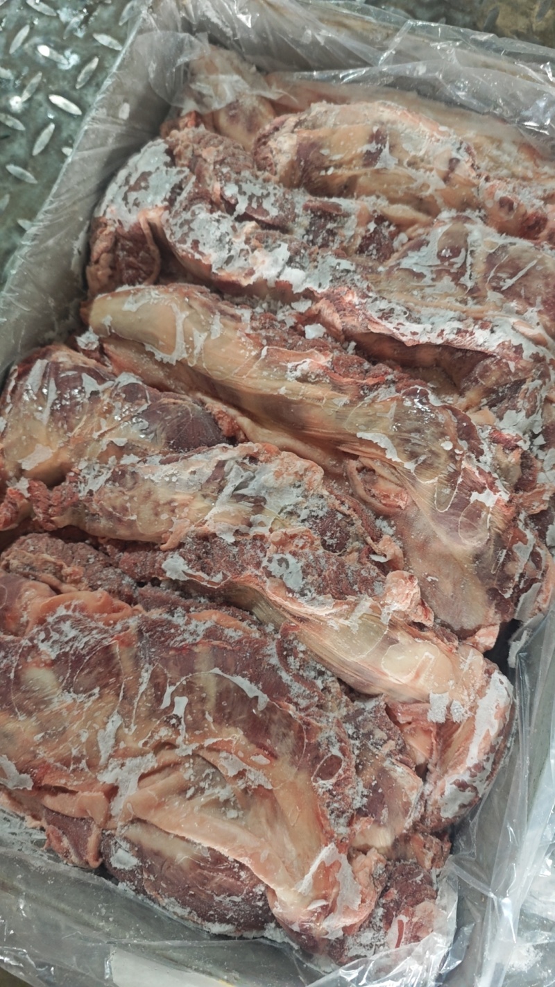 母猪连肝肉，精修新货，常年生产，供应稳定，品质保证