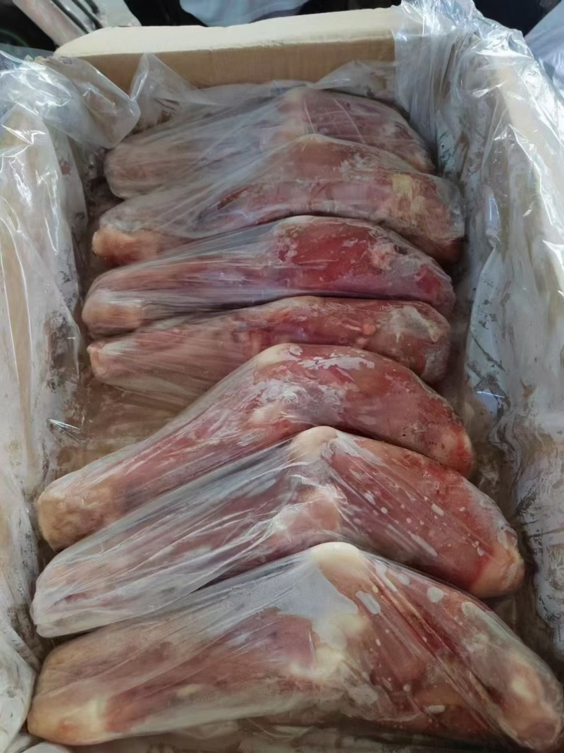 乳牛腿，大小规格都有，宴席，酒店，全牛管都可以用