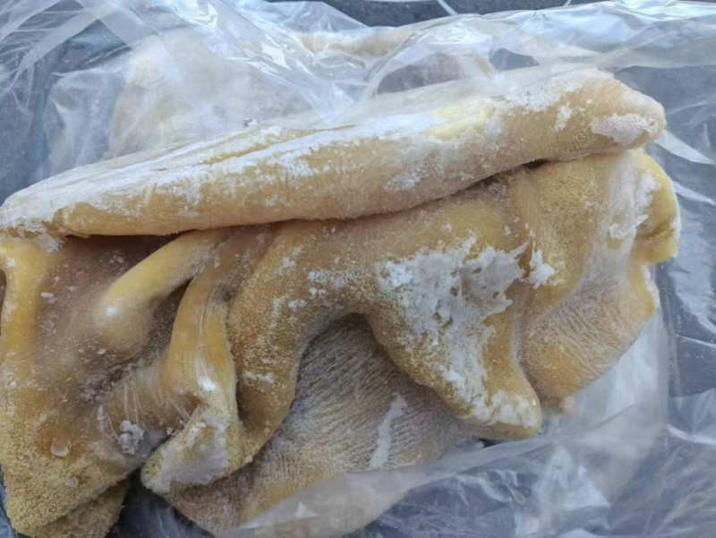 熟牛肚，纯干货，可以炒，可以涮，性价比高，大小规格都有