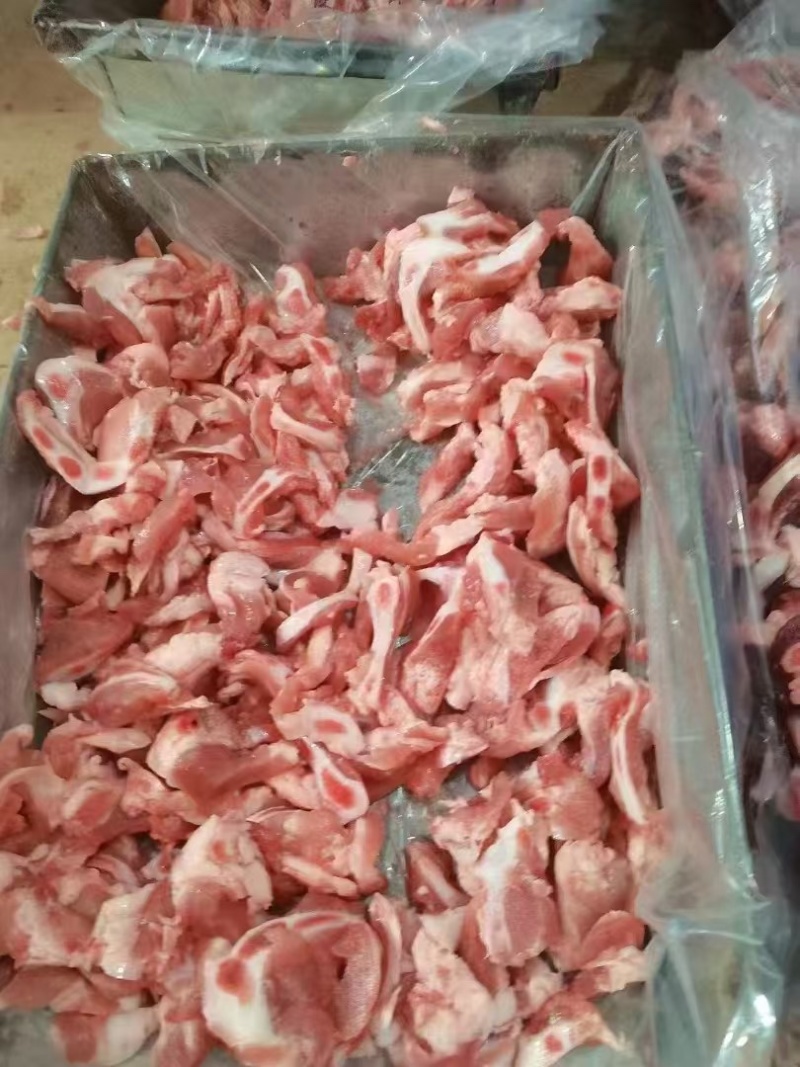 猪脆骨猪软骨，可以爆炒，串串，烧烤店快餐店食堂可以用