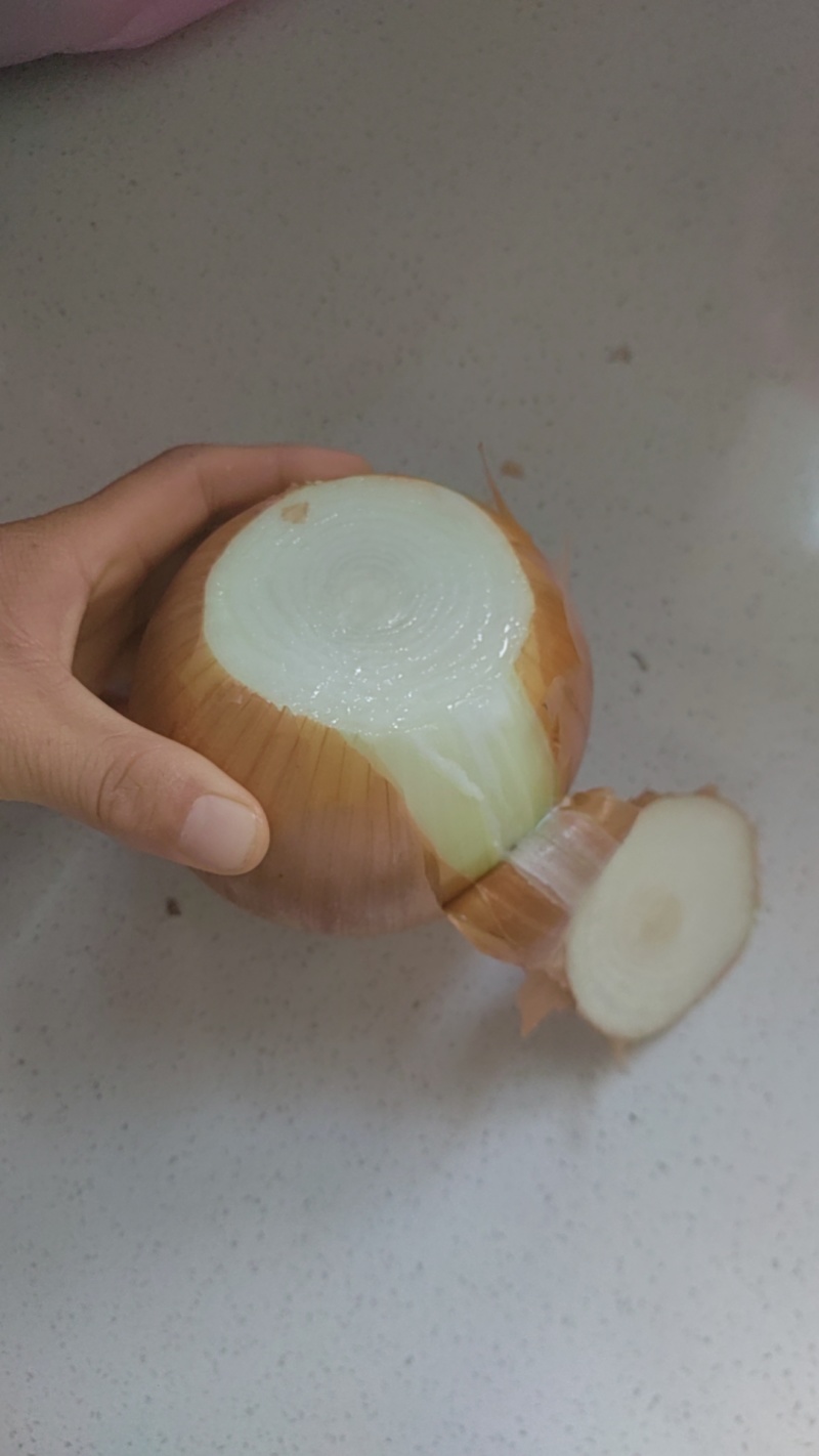 黄皮洋葱