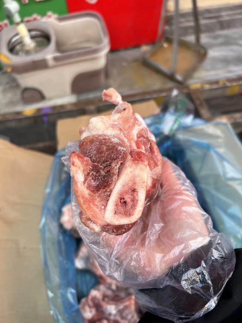 多肉前棒骨