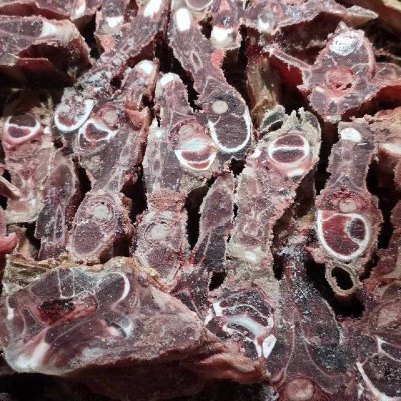 乳牛脊骨，开箱实拍。价格低。餐饮电商专用