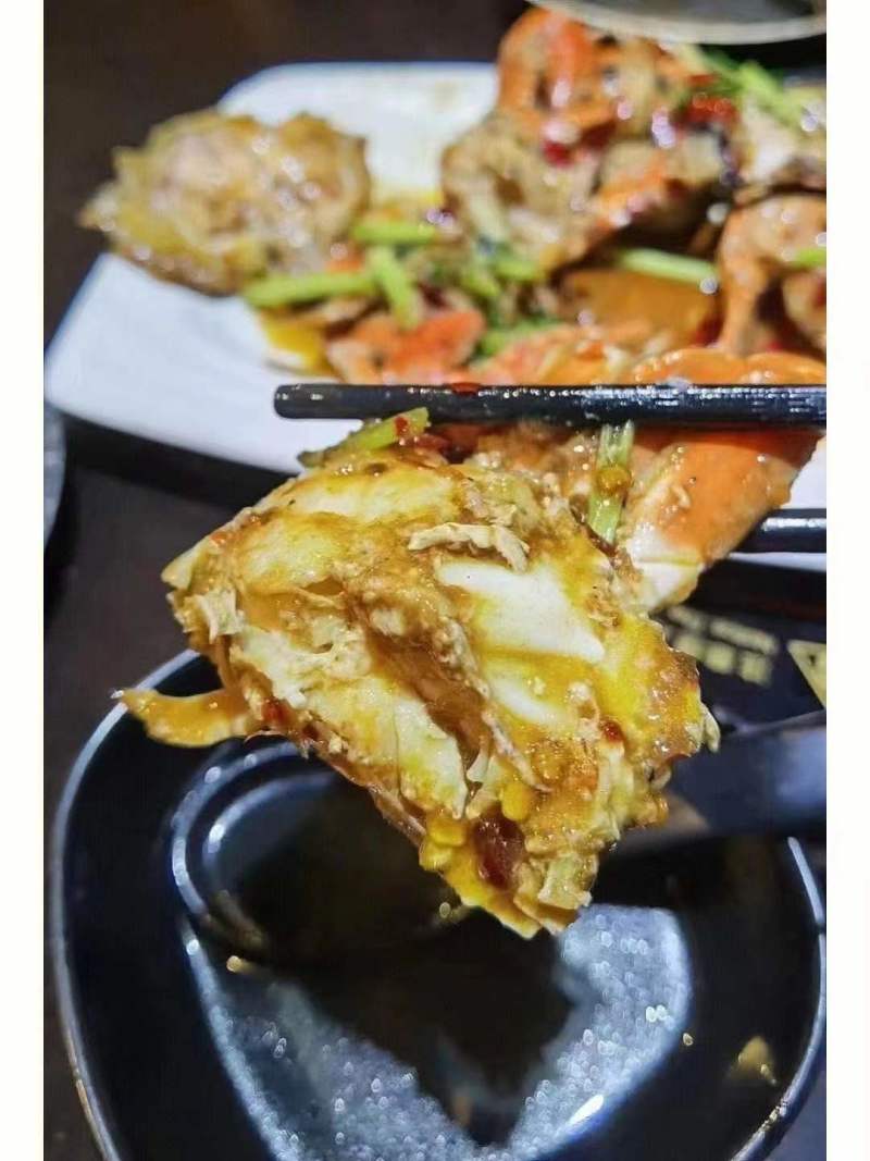 本港野生大肉蟹(**品质)，5-6只500g