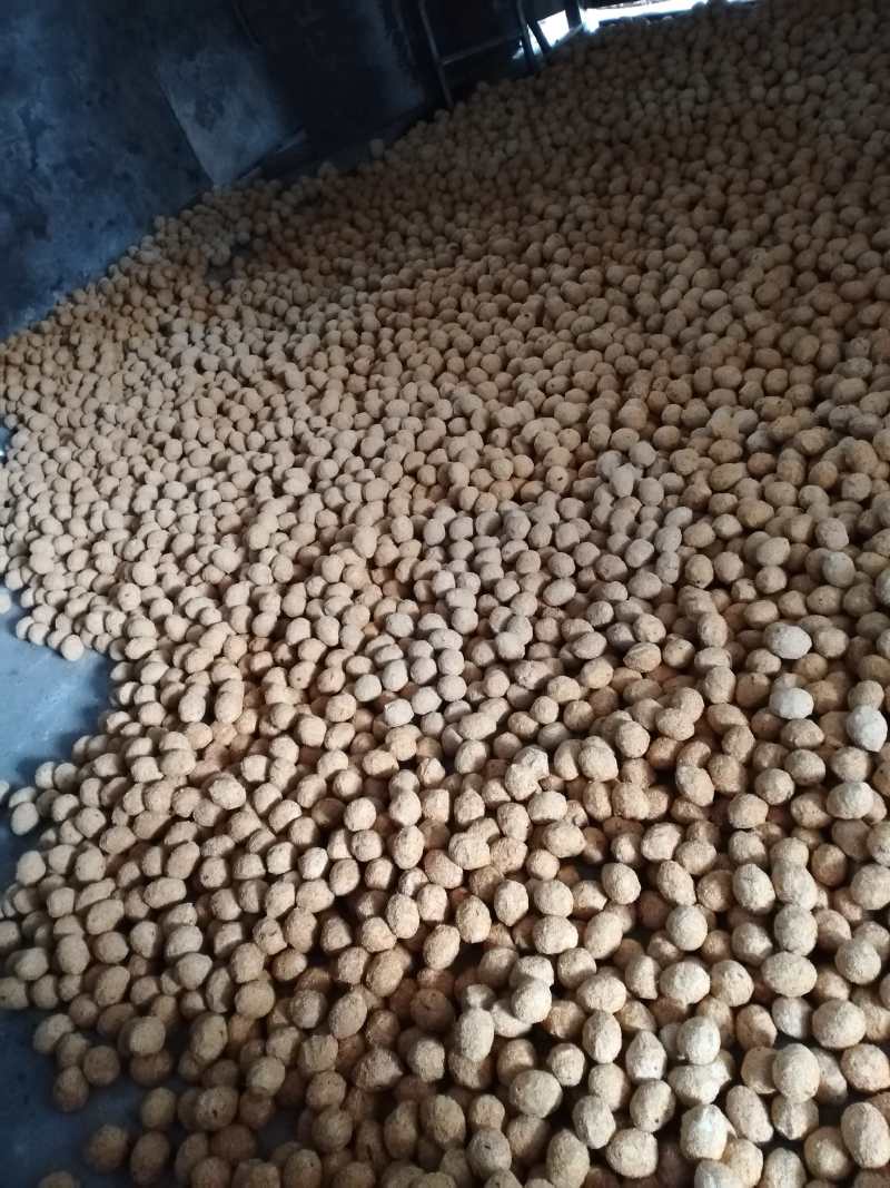 四川手工制做松花皮蛋新鲜上市价格美丽对接全国量大从优