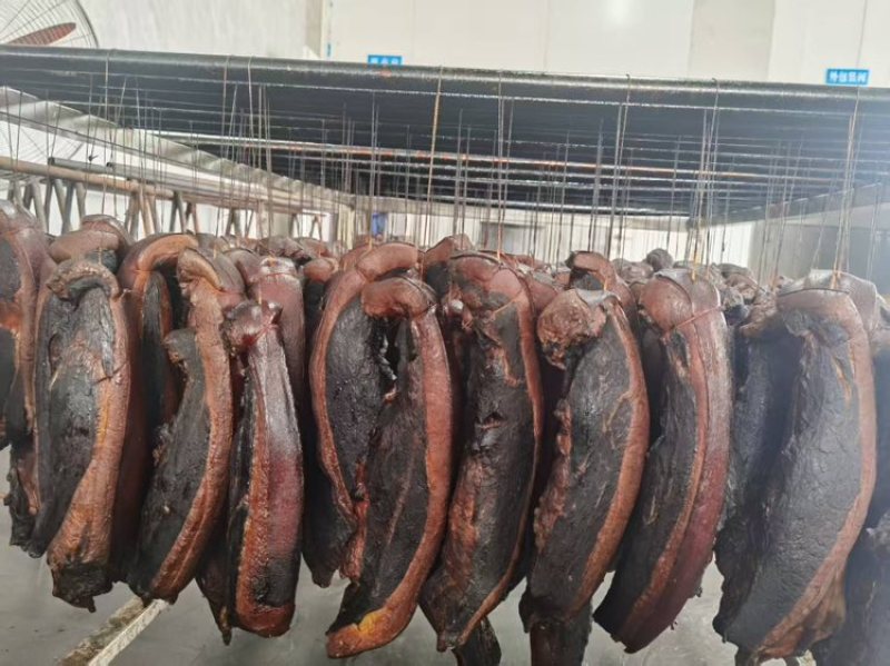 正宗重庆烟熏小块腊肉，源头工厂，厂家直发，支持一件代发