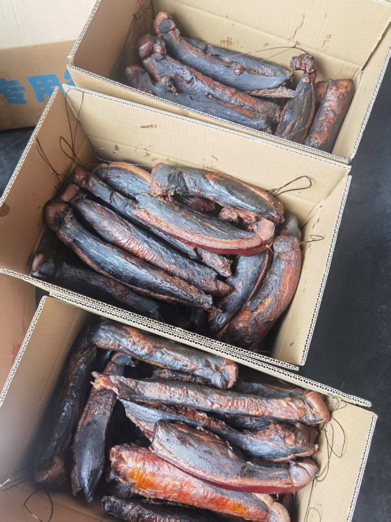 正宗重庆烟熏小块腊肉，源头工厂，厂家直发，支持一件代发