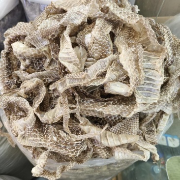 蛇蜕龙衣蛇壳青龙衣蛇皮水洗货干净欢迎咨询