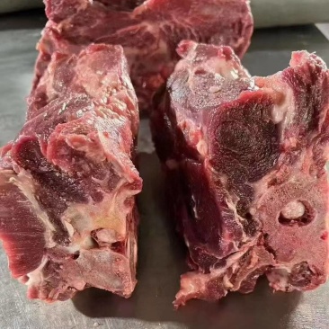 母猪颈骨，肥猪颈骨，现货
