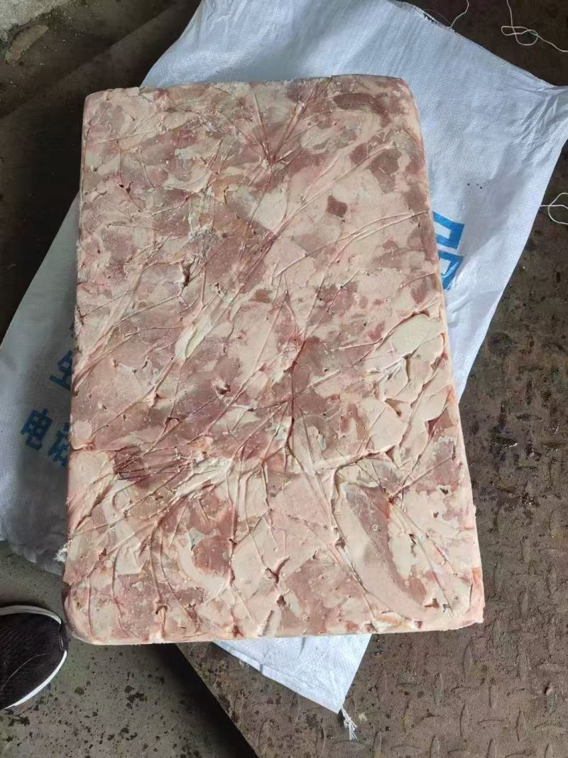 肥猪倒四六
