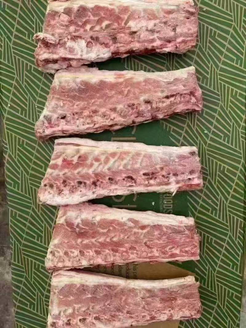 羔羊刀片骨价格小贵比其他刀骨肉都多，**推荐