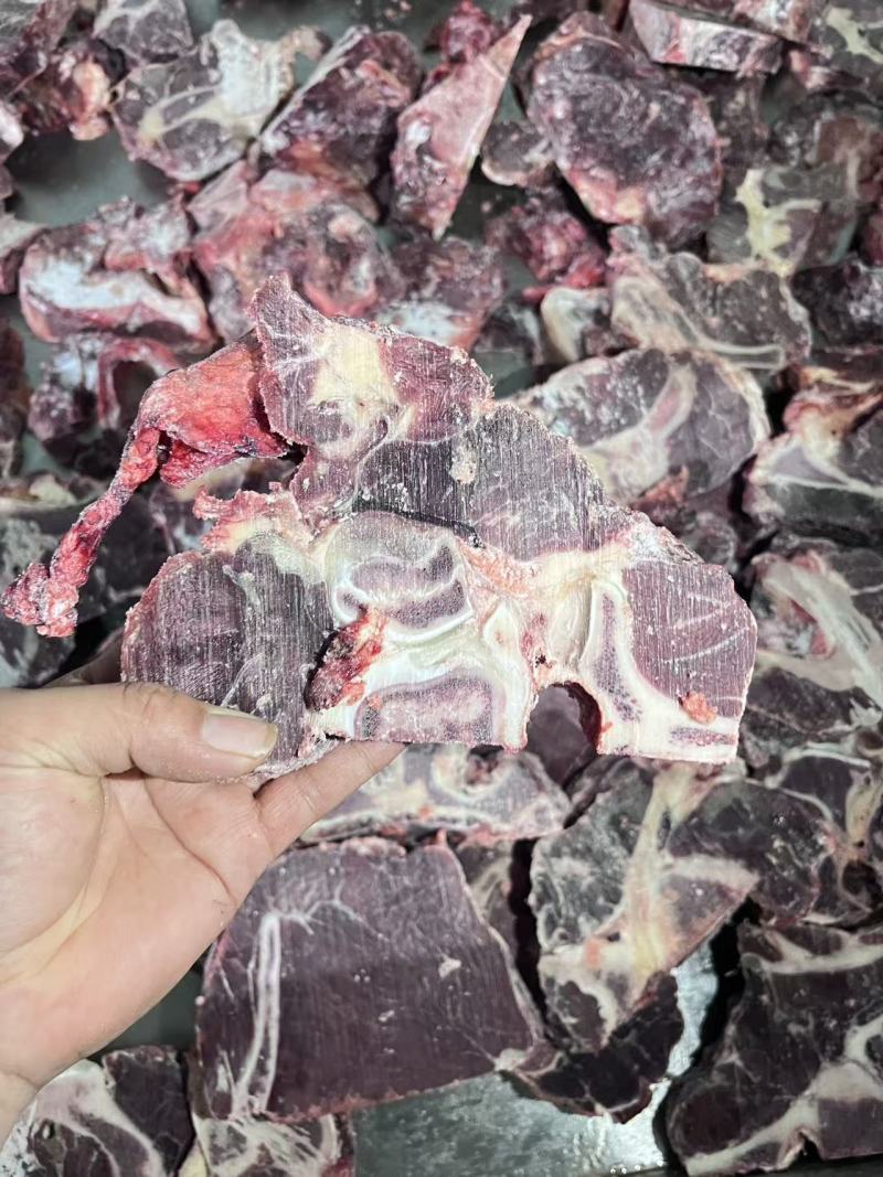 多肉牛脖骨