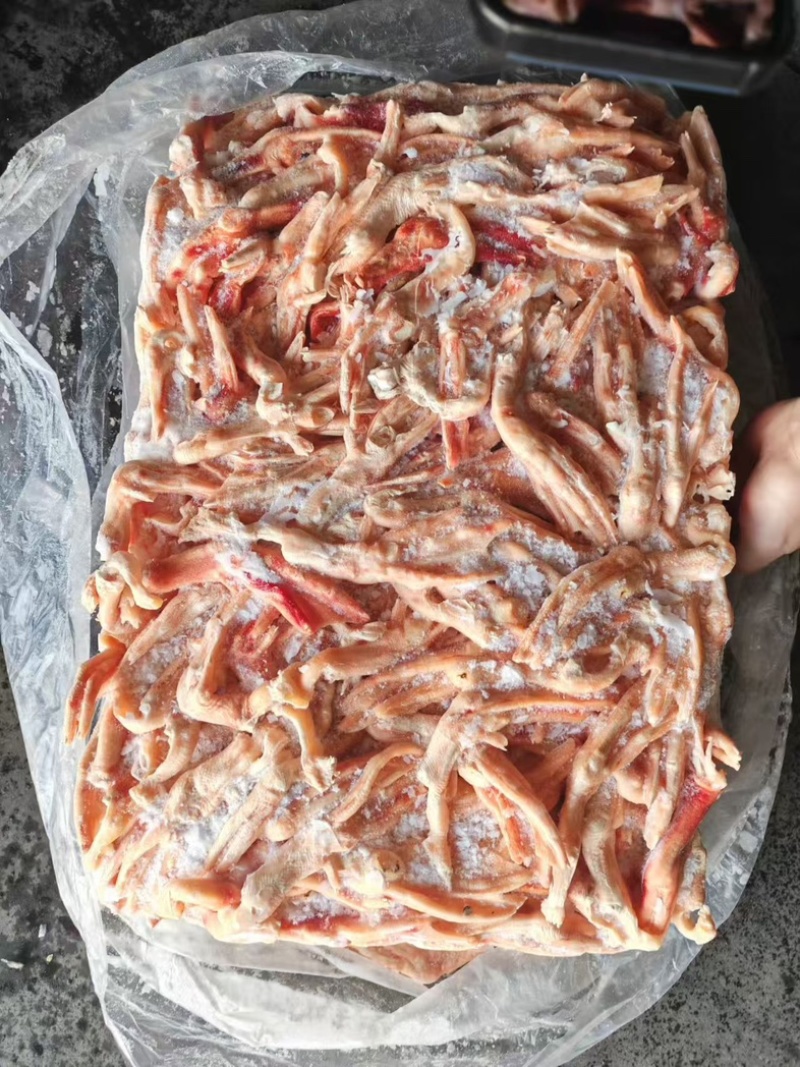 大板二级鸭掌有货4吨