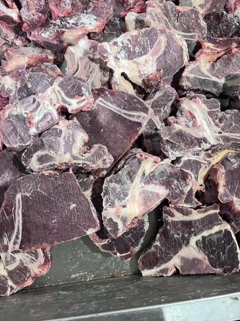 多肉牛脖骨