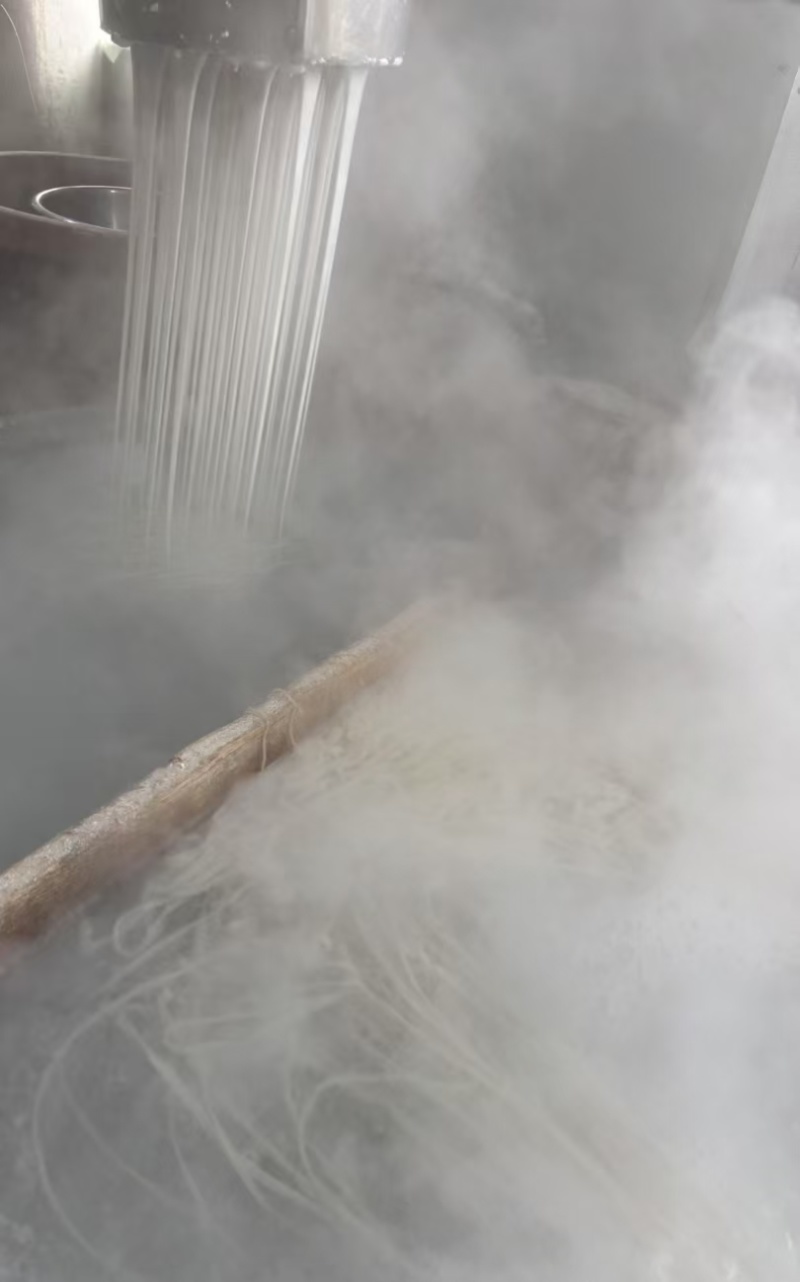 【推荐】纯手工宽粉红薯粉条常年供应量大从优证件齐全！