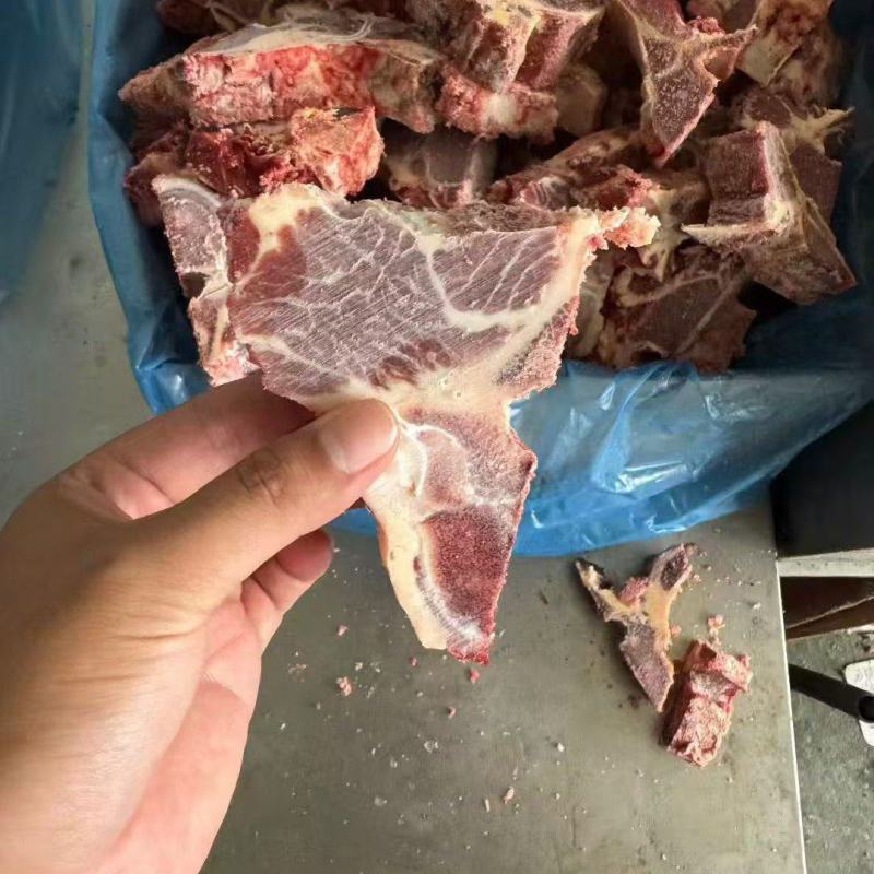 66厂牛脊骨