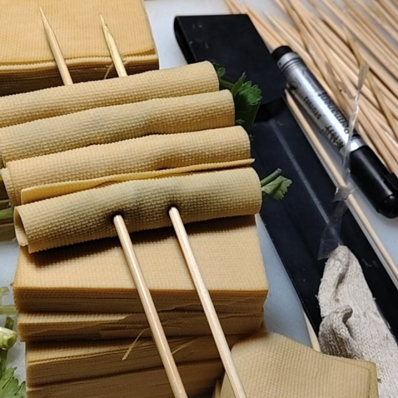 烧烤香菜卷