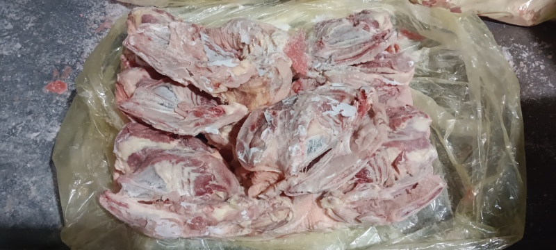 老鸡架带头带脖去尾母鸡架